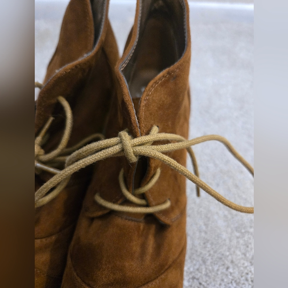 Dream Pairs Brown Wedge Booties🍒 - Picture 4 of 10
